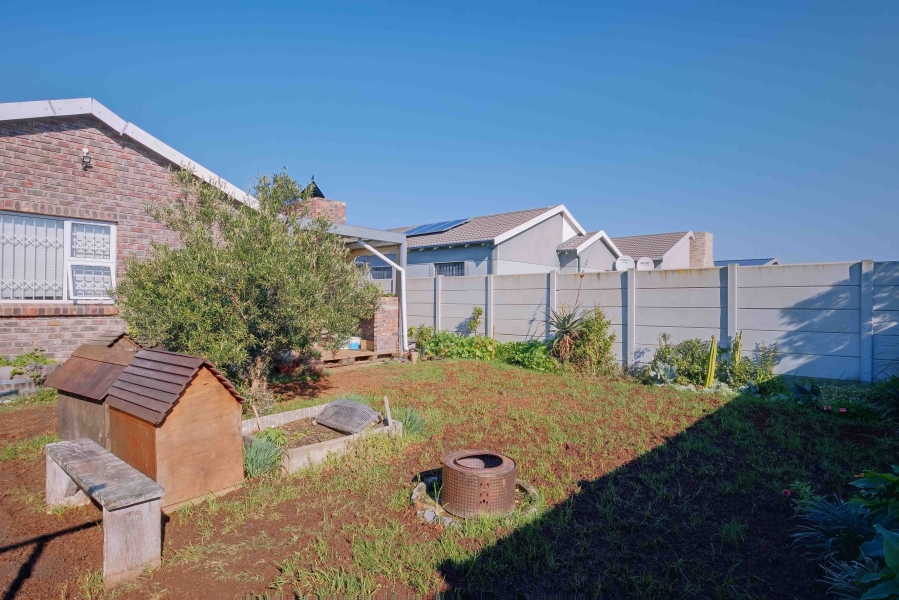3 Bedroom Property for Sale in Fairview Eastern Cape